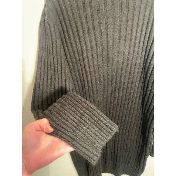 H&M Black‎ Chunky Knit Wool Blend Sweater - Picture 5 of 10